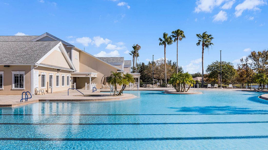 Play the amenity center tour